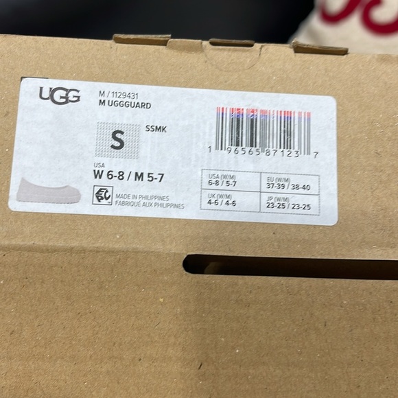 UGG All Gender Boot Guard - Picture 4 of 8